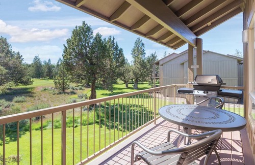 Redmond Resort | Experience Relaxation at WorldMark Eagle Crest Resort