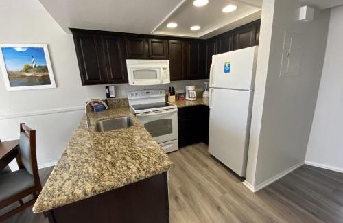 Lake Havasu City Resort | Relax at WorldMark Havasu Dunes - 4-Star Oceanfront Retreat