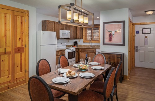 Red River Hotel | Discover WorldMark Red River: Family-Friendly Retreat