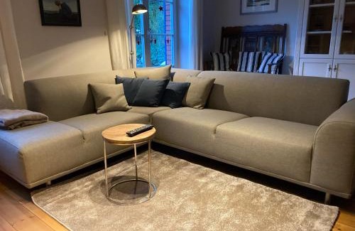 Ostseebad Ahrenshoop House | Discover Worpswede: Pet-Friendly Retreat with Top Ratings
