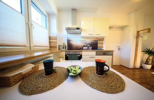 Krumpendorf am Woerther See Apartment | Wörthersee Hideaway: Stylish apartment with flair