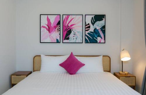 Chalong Apartment | Experience Oceanfront Bliss at Wow Academy & Stay