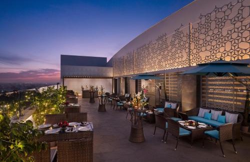Indore Hotel | Relax at WOW Crest, Indore - A 5-Star Getaway
