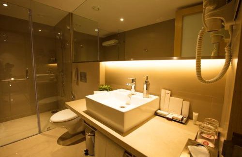 Indore Hotel | Relax at WOW Crest, Indore - A 5-Star Getaway