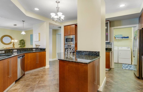 Daytona Beach Condo | Oceanfront Condo with Pool & Spa - 10/10 Rated Stay