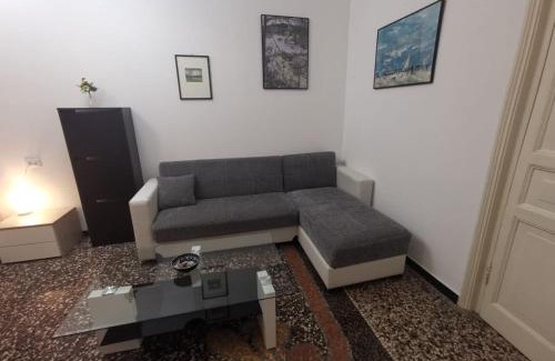 San Teodoro Apartment | Spacious WOW HOME 2: Ideal for Families Near Ferry Port