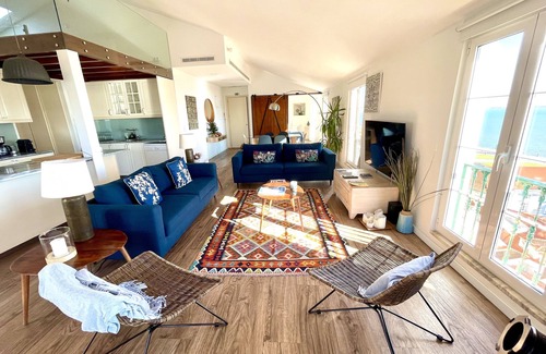 Martires Apartment | Unforgettable Stay by Tagus River: Your Lisbon Apartment