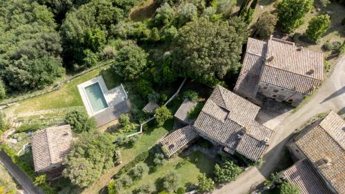 Murlo House | Cozy Etruscan House: Family and Pet-Friendly Retreat