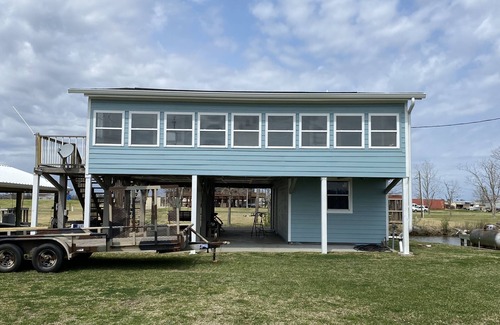 Hackberry House | Wright Place: Ideal Location with Kitchen Amenities