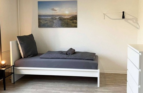 Groß Stieten Apartment | Ws04 Nice 2 Room Work & Stay Apartment With TV and Wlan