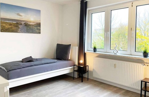 Groß Stieten Apartment | Ws04 Nice 2 Room Work & Stay Apartment With TV and Wlan