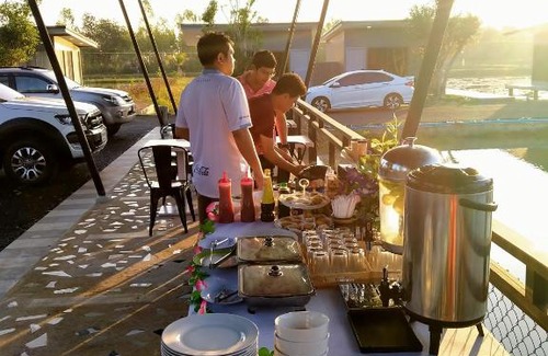 Buriram Bed & Breakfast | Guest Rated 10/10 Wuadaeng Villa - Pet and Child Friendly