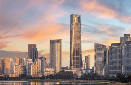 Wuchang Hotel | Elegant Stay at Wuhan Marriott Hotel Wuchang with Ocean View