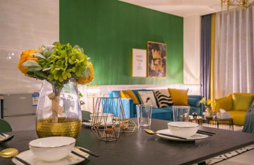 Wuhan Apartment | Explore Wuhan Wuchang: Family-Friendly Apartment Stay