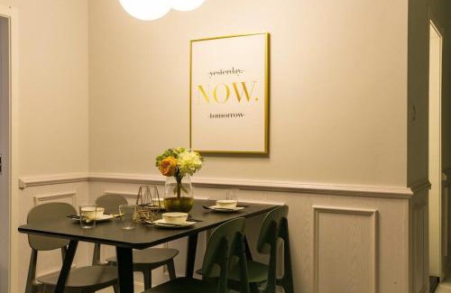 Wuhan Apartment | Explore Wuhan Wuchang: Family-Friendly Apartment Stay