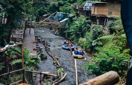 Pangalengan Other | Explore WULANDARI CAMPING GROUND: Family-Friendly Retreat