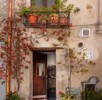 Gratteri House | Enjoy a Private Home Spa Experience at WUNDERGARTEN