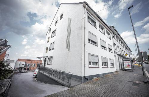 Solingen Apartment | Charming Getaway at Wunderschöne Ferienwohnung in Solingen