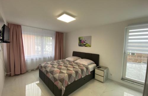 Solingen Apartment | Charming Getaway at Wunderschöne Ferienwohnung in Solingen