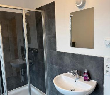 Taucha Apartment | Wunderschöne Ferienwohnung in Leipzig Taucha 1 OG Mitte