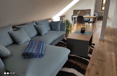 Muhlheim an der Donau Apartment | Beautiful Vacation Apartment with Free Parking & Breakfast