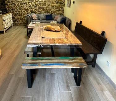 Molinaseca House | Pet-Friendly Retreat at www luabierzo - Rated 9.9/10