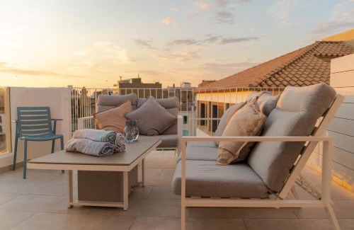 L'Escala Apartment | Oceanfront Bliss at Costa Brava - 4-Star Pet Friendly Retreat
