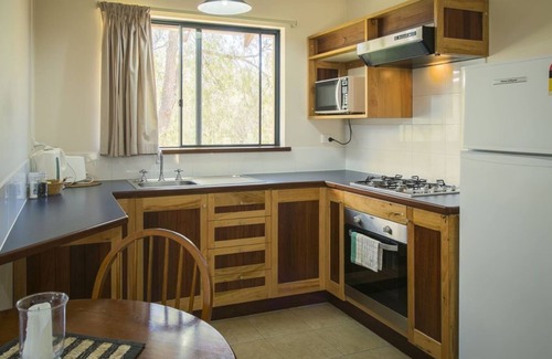 Yallingup Cottage | Experience Wyadup Brook Cottages with Oceanfront Views