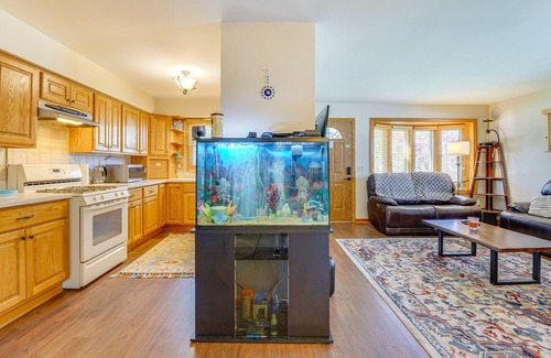 Wyandotte House | Wyandotte Home w/ Private Dock - 12 Mi to Detroit