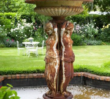 Greytown House | Elegant Wyett Annex: Guest Rated 9.8 with Restaurant Access