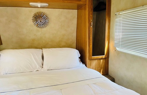 Kyle House | Discover Wyld Kyle Country Style: Family-Friendly Retreat