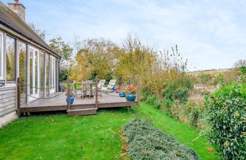 Littlebredy House | Welcoming Wylye Croft: Your Ideal Family Retreat