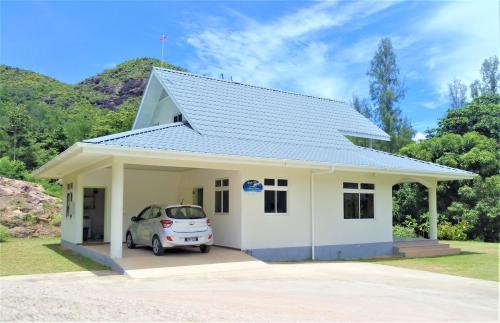 Anse la Blague Villa | Wyn Villa: Oceanfront Bliss with Private Beach Access