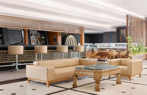 Cerkezkoy Hotel | Wyndham Cerkezkoy: Elegant Stay with Ocean View & Spa