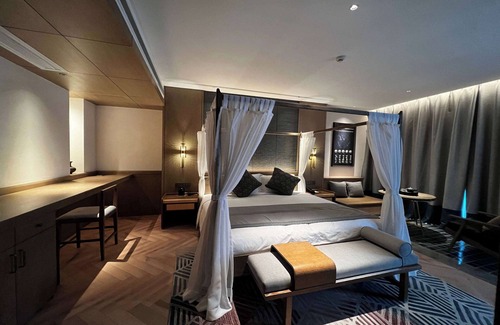 Linxiang District Hotel | Relaxing Family Getaway at Wyndham Fengqing Resort