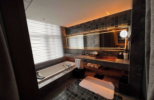 Linxiang District Hotel | Relaxing Family Getaway at Wyndham Fengqing Resort