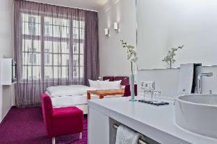 Gesundbrunnen Hotel | Pet-Friendly Wyndham Garden Berlin Mitte with Breakfast Included