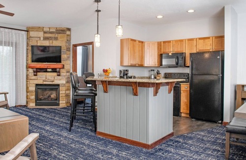 Lake Delton Condo | Discover Wyndham Glacier Canyon Resort & Waterpark: 9.8/10 Rated