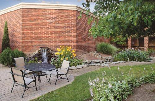 Independence Hotel | Inviting DoubleTree by Hilton Hotel Cleveland - Independence
