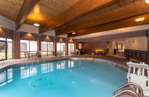 Independence Hotel | Inviting DoubleTree by Hilton Hotel Cleveland - Independence