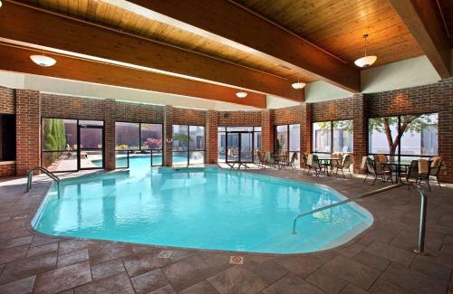 Independence Hotel | Inviting DoubleTree by Hilton Hotel Cleveland - Independence