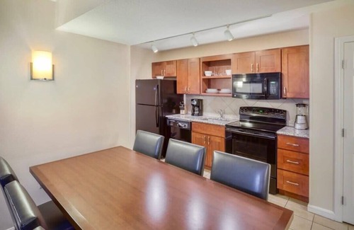 The Point Condo | Wyndham Long Wharf Resort: Family-Friendly 2BR King Suite