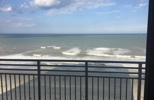 Brush - Stewarts Condo | Oceanfront Penthouse at Wyndham Ocean Walk - Guest Rated 9.4