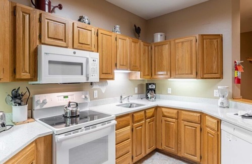 Jeffersonville Condo | Wyndham Smugglers Notch: Cozy 1 Bedroom with Lake Views