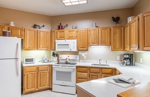 Jeffersonville Condo | Wyndham Smugglers Notch - 2 Bedroom with Lake View & Spa