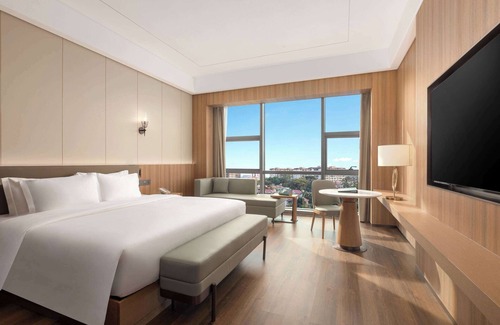 Jinghong Hotel | Discover Wyndham Xishuangbanna Qingquan with Family-Friendly Amenities