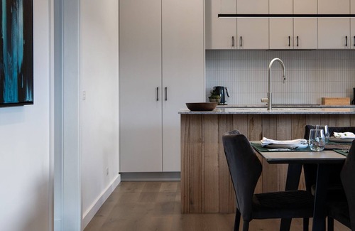 Hepburn House | Inviting Wynvale Cottage - Pet Friendly & Family Ready