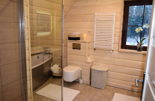 Morag House | Discover Relaxation in Mazury with Spa and Pool Amenities