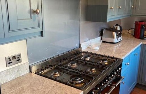 Windermere House | Wyresdale 7 Limethwaite: Rated 10/10, Pet & Child Friendly