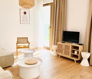 Wyspa Sobieszewska Apartment | Discover WyspaCudów: Family-Friendly 4-Star Retreat